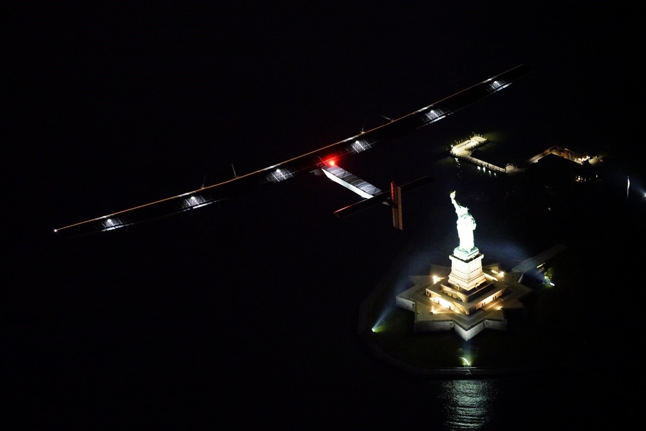 Solar Impulse 2 Overflies The Statue Of Liberty