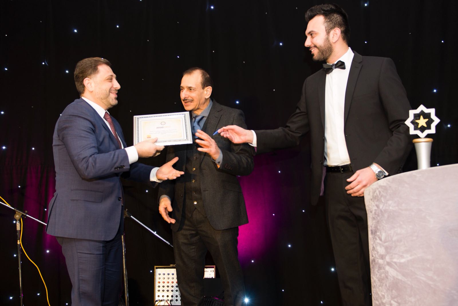UAS CEO Receives Leadership Award And Is Named In The Best 100 Arab CEOs