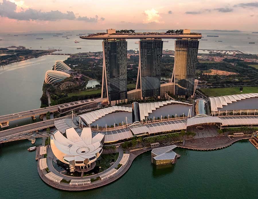 Singapore Hosts ASEAN Summit 2018